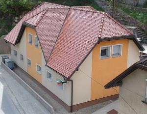 Apartma Peca